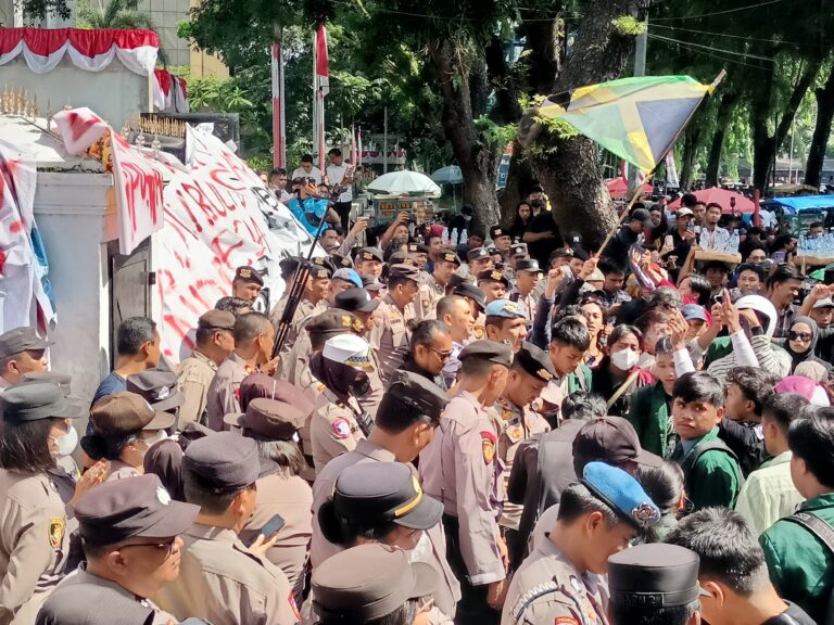 Poldasu Pulangkan Puluhan Orang yang Diamankan Dalam Aksi Unjuk Rasa di Sumut, 2 Positif Narkoba Ditindaklanjuti
