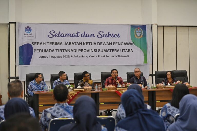 Sertijab Ketua Dewas Perumda Tirtanadi, Togap Simangunsong Ajak untuk Saling Bekerja Sama