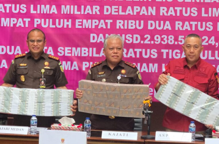 Kejati Sumut Terima UP Rp 105,8 Miliar dan US$ 2,93 Juta dari Terpidana Adelin Lis