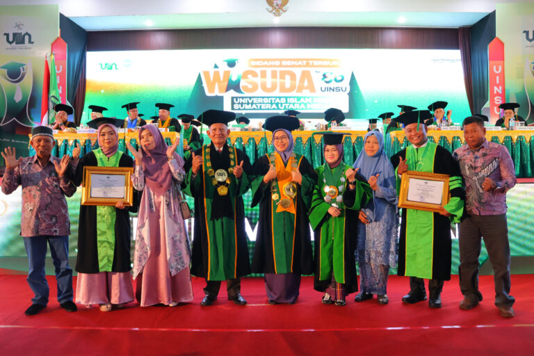 Wisuda 2.329 Lulusan, Rektor Minta Sarjana UIN SU Jadilah Duta Dakwah