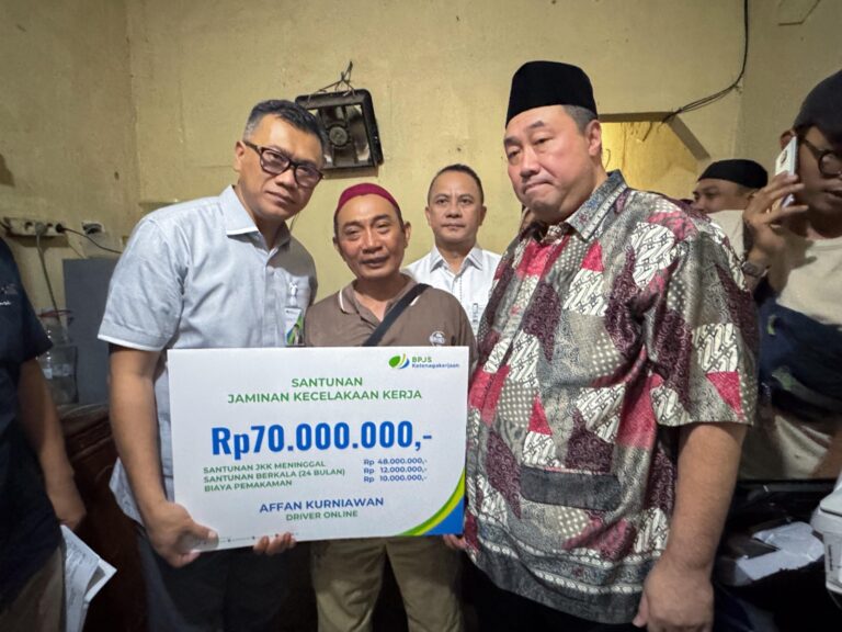 Duka Mendalam, Ojol Affan Kurniawan Meninggal Saat Sedang Mencari Nafkah