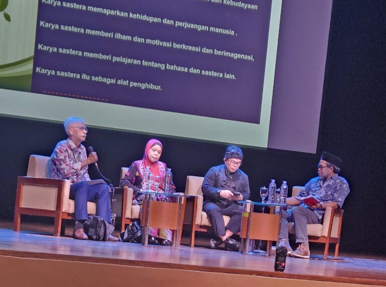 Seminar PPN XIII: Perkuat Peran Puisi untuk Perdamaian dan Bahas Masa Depan Sastra Nusantara