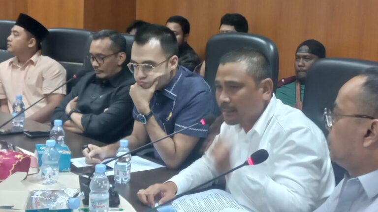 Sindir Wong Chun Sen, Janses Simbolon Ungkapkan Sulitnya Mendapat Persetujuan RDP dari Ketua DPRD Medan