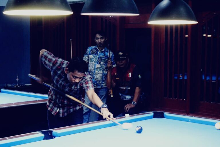 Turnamen Billiar Antar Wartawan, Anggota Forwakum Sumut Raih Juara