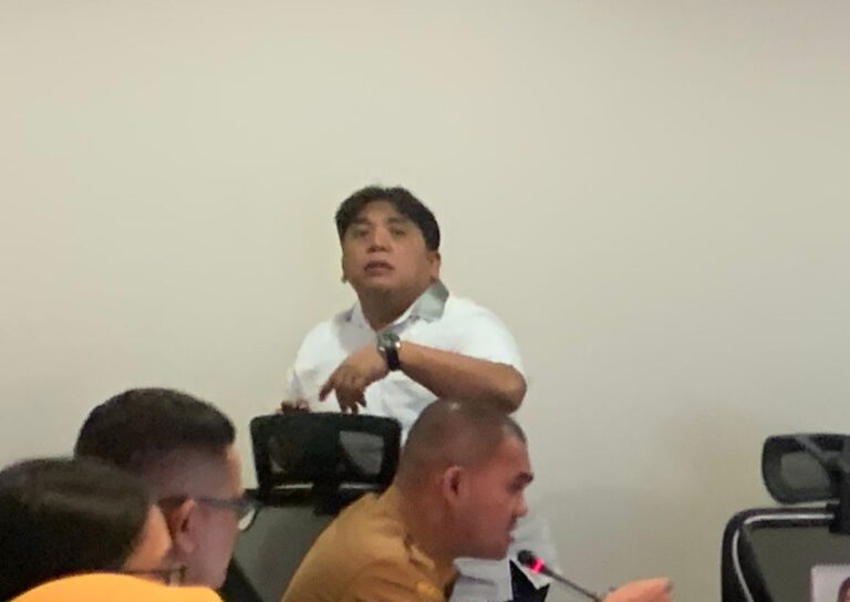 Anggota DPRDSU Edi Surahman Sinuraya “Usir” Wartawan Saat RDP