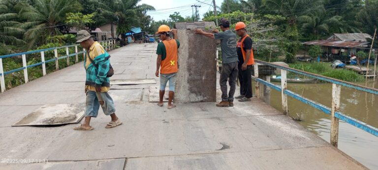Pemkab Deli Serdang Gerak Cepat Lakukan Pemeliharaan dan Rencanakan Rehabilitasi Total Jembatan di Desa Kelambir