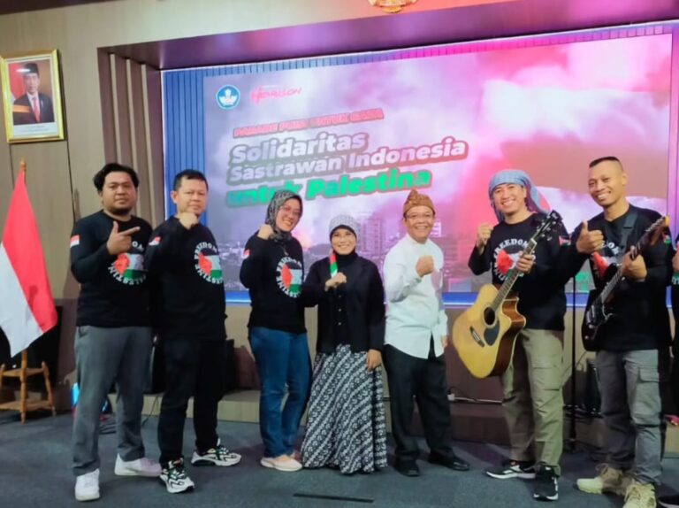 Band Kosakata: Harmoni Nada di Tengah Kesibukan Badan Bahasa
