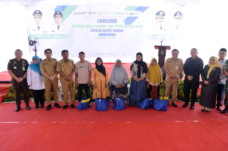 Luncurkan Program UHC Prioritas Kota Binjai, Sekdaprov Sumut Ingatkan Pelayanan Kesehatan Berjalan Optimal