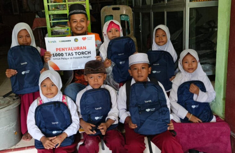 Senyum Bahagia Anak Pelosok, Tas TORCH Baru Hadirkan Harapan Belajar di Asahan