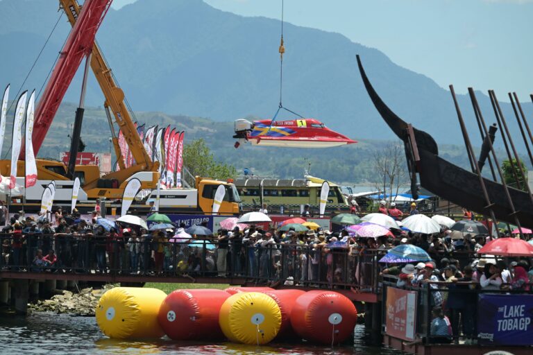 Pembalap F1 Powerboat Akui Seri Danau Toba Selalu Spesial, Puji Pemandangan dan Masyarakatnya