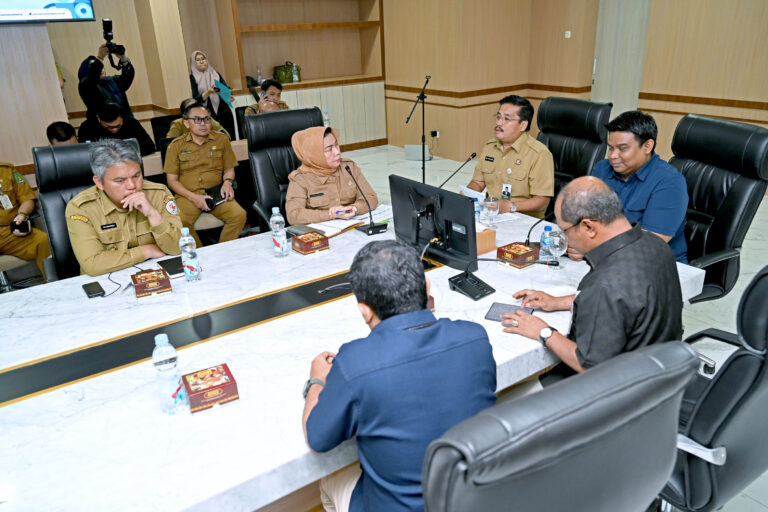 Lindungi Pekerja Rentan, Sekdaprov Tekankan Bantuan Iuran Jamsostek Harus Tepat Sasaran