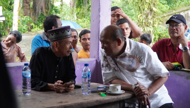 Syah Afandin Respon Cepat, Renovasi Makam Datuk Landak dan Perbaiki Akses Jembatan