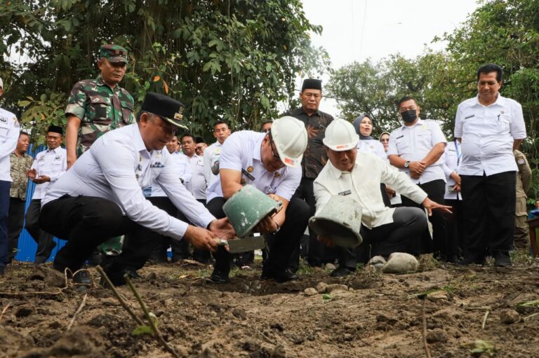 Deli Serdang Kabupaten Pertama di Sumatera Utara Lakukan Modernisasi Pertanian