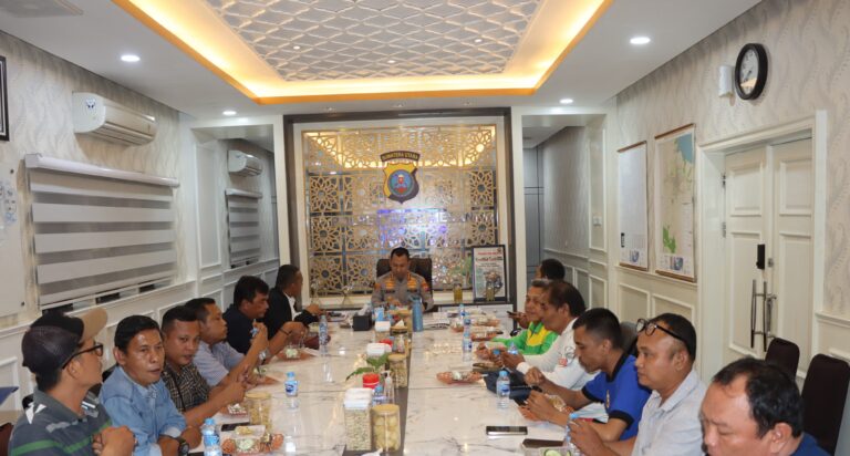 Pewarta Makan Malam Bersama Kapolrestabes Medan: Kuatkan Sinergi Positif Dalam Pemberitaan