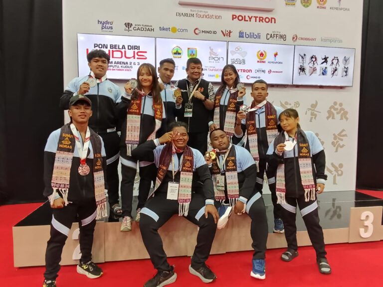 Tim Sambo Sumut Berhasil Raih 3 Emas di PON Beladiri