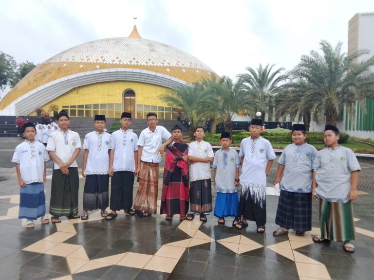 IC Abatha Ikuti Upacara Hari Santri di Alun-Alun Deli Serdang