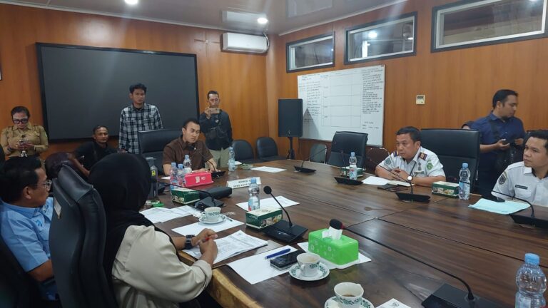 Soal Reteibusi Parkir, Kadishub Medan Erwin Saleh Mangkir Panggilan RDP DPRD Medan