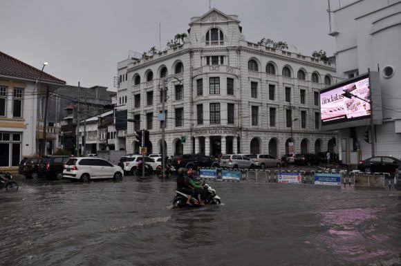 Dewan Respon Banjir Medan: Triliunan Rupiah Mengalir Kota Tetap Tenggelam