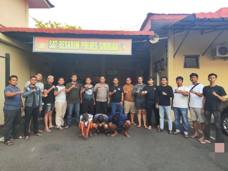 Polres Sibolga Ciduk Tiga Pelaku Penganiaya Mahasiswa hingga Tewas di Masjid Sibolga