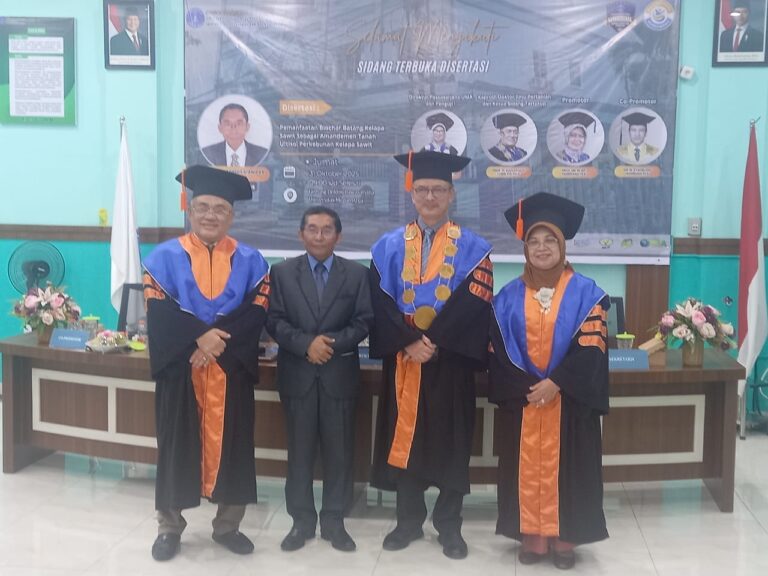 Ebsan Marihot Sianipar Lulusan ke 16 Prodi Doktor Ilmu Pertanian UMA