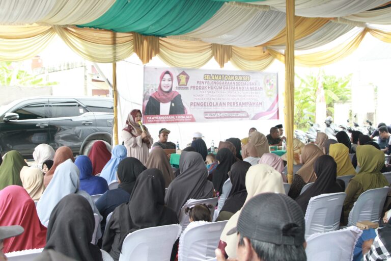 Tia Ayu Anggraini Gelar Sosper di Kelurahan Terjun: Tekankan Pentingnya Pemilahan Sampah