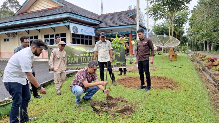 PTPN IV  Regional II Kebun Bah Birung Ulu Dukung Program Gerakan Menanam Pohon