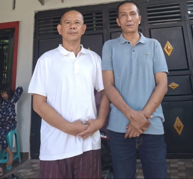 Di Tengah Banjir, Ketua Pewarta Polrestabes Medan Tak Surut  Laksanakan Jumat Barokah