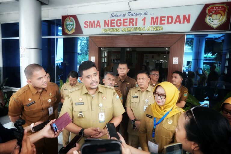 Langkah Strategis Gubernur Bobby Nasution Realisasikan Akses Internet Gratis di Sekolah