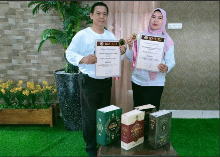 Guru madrasah di Binjai dapat Rekor MURI
