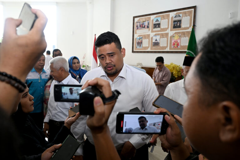 Gubernur Bobby Nasution Tetapkan Kenaikan UMP Sumut 7,9%