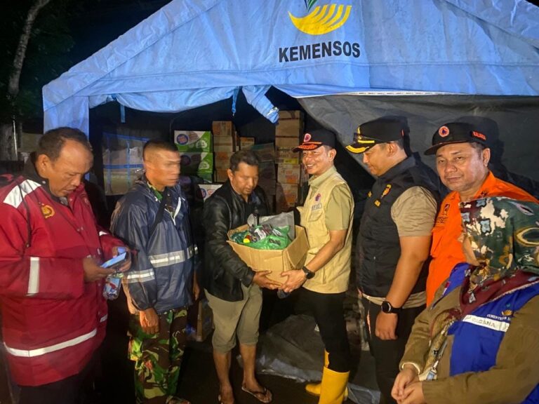 Bupati Langkat Pastikan Bantuan Tembus Lokasi Banjir Terparah