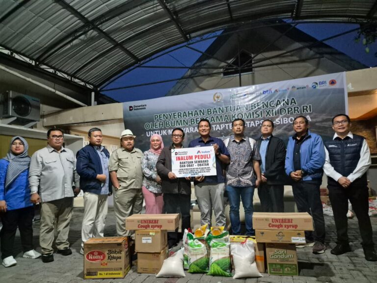 INALUM Salurkan Sejumlah Bantuan Kemanusiaan Untuk Korban Bencana Di Sumatera Utara