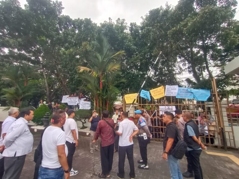 Pensiunan Polisi Tabrak Pejalan Kaki Hingga Tewas Hanya Dihukum 1 Bulan 15 Hari