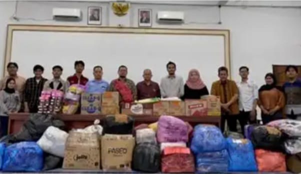 Satgas Universitas Dharmawangsa Bantu Korban Bencana Sumut, Aceh dan Sumbar