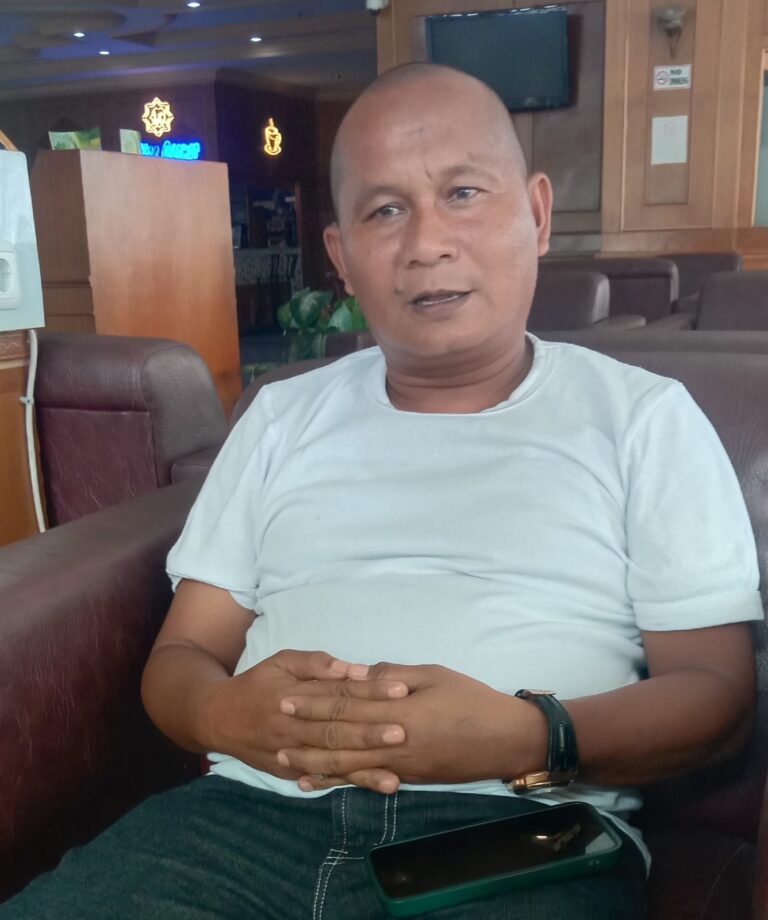 Sampaikan Terima Kasih ke Bakhtiar Sibarani,  Bupati Tapteng Dikabarkan Copot Lurah dan Kades