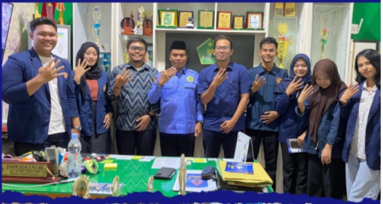 Tim Promosi Undhar Kunjungan Edukatif ke Sekolah Menengah di Medan