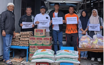 Dewan Pers serahkan bantuan melalui SPS Aceh