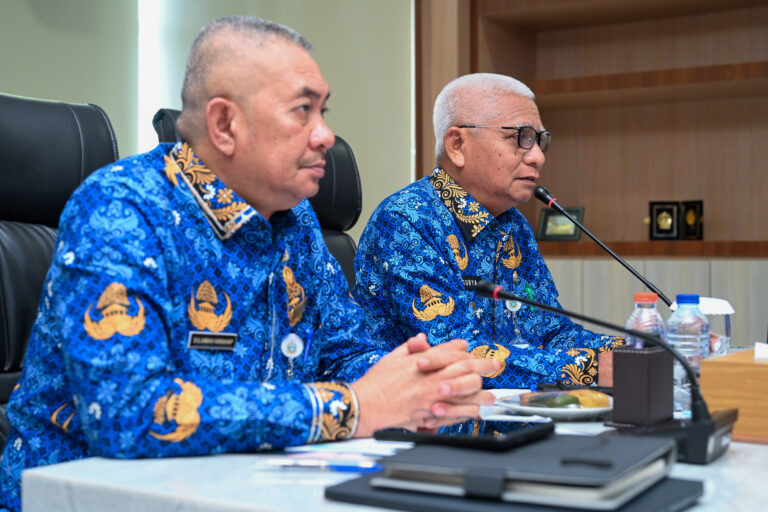 Wagub SumWagub Sumut Surya Ingatkan OPD, Target PAD Harus Rasional dan Berbasis Kajianut Surya Ingatkan OPD, Target PAD Harus Rasional dan Berbasis Kajian
