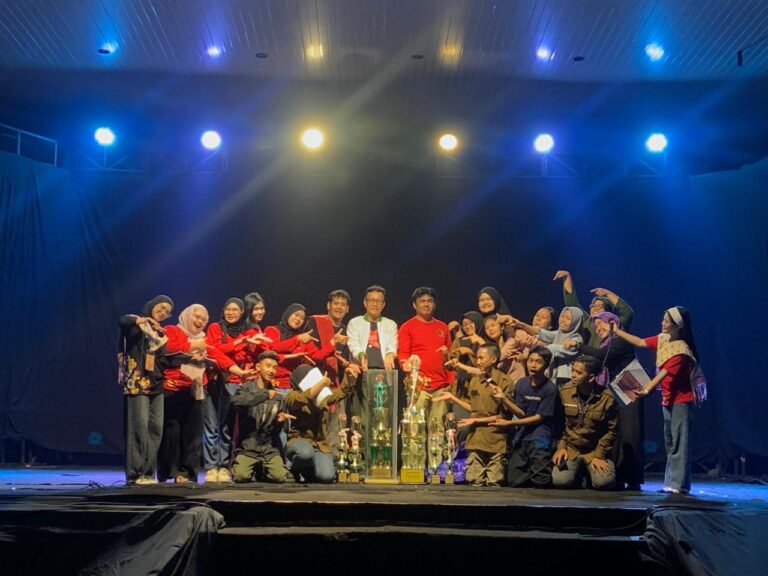 Teater Techno’s Deliserdang Juara Umum Amuk Teater Sumatra Utara 2026