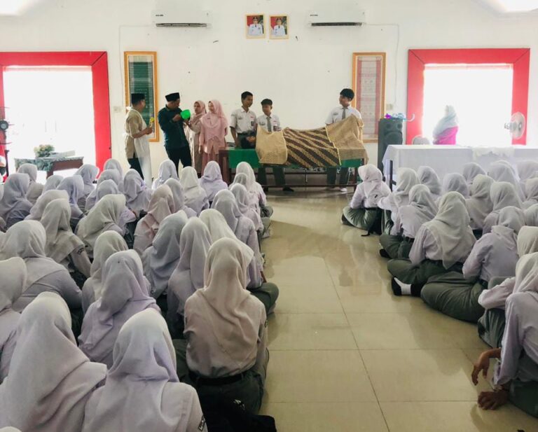 SMKN 8 Medan Giatkan Pembelajaran Keagamaan di Ramadan 1447 H