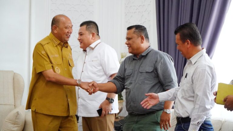 Bupati Syah Afandin Terima Hibah 4,6 Hektare untuk Huntap Korban Banjir Langkat
