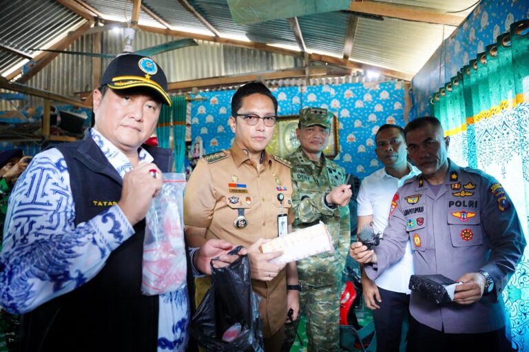 Wali Kota Medan Bersama Aparat Gabungan Sisir Lokasi Narkoba di Belawan