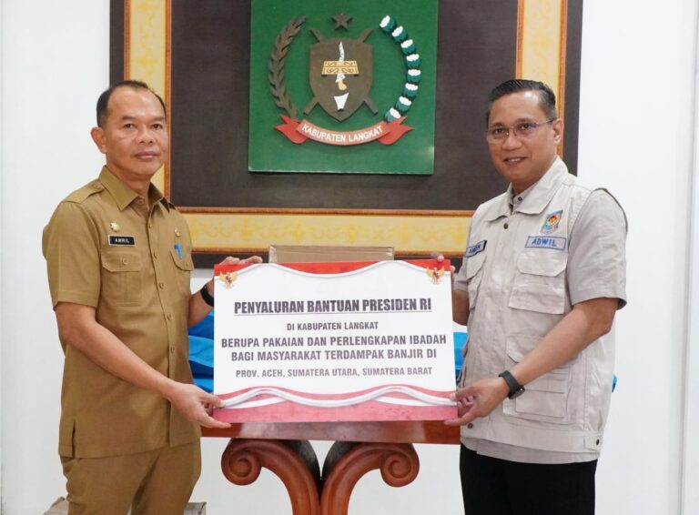Pemkab Langkat Salurkan Bantuan Presiden untuk Korban Banjir Langkat