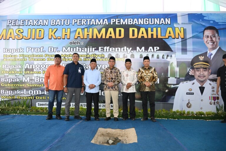 Peresmian Pembangunan Masjid KH Ahmad Dahlan UMSU, Wagub Surya: Kampus dan Masjid Harus Tumbuh Bersama