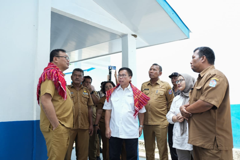Bupati Deli Serdang Asri Ludin Tambunan resmikan revitalisasi SMPN 2 STM Hulu
