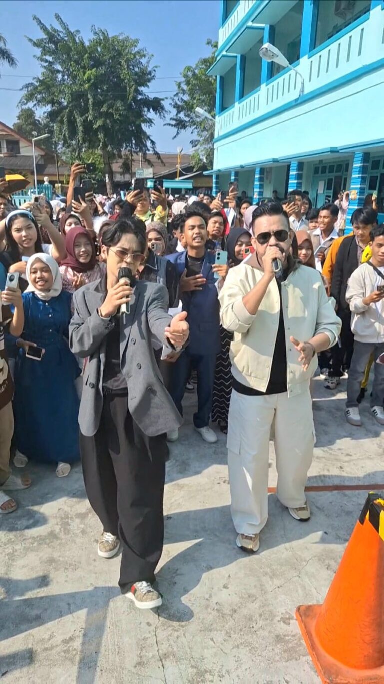 D’Academy 8 di UMA Disambut Meriah Warga Medan, Fildan dan Arbil DA7 Berbagi Tips