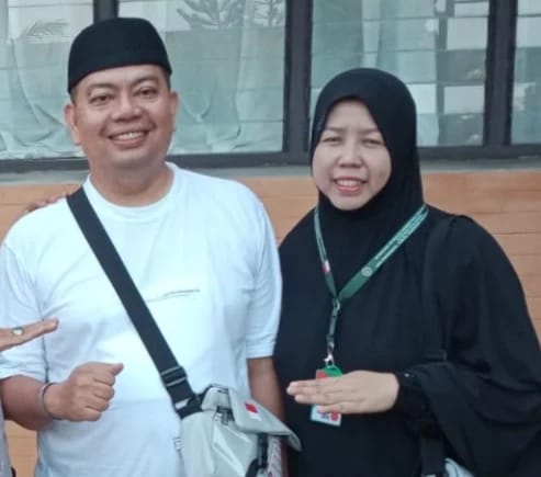 13 Tahun Menunggu, Erwin Syawal Lubis dan Istri Tunaikan Haji