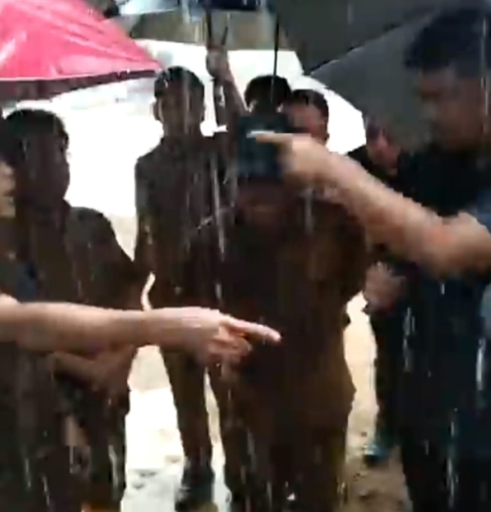 Di Hadapan Bupati Masinton,  Gubsu Marah Melihat Penanggulangan Bencana di Tapanuli Tengah Lamban