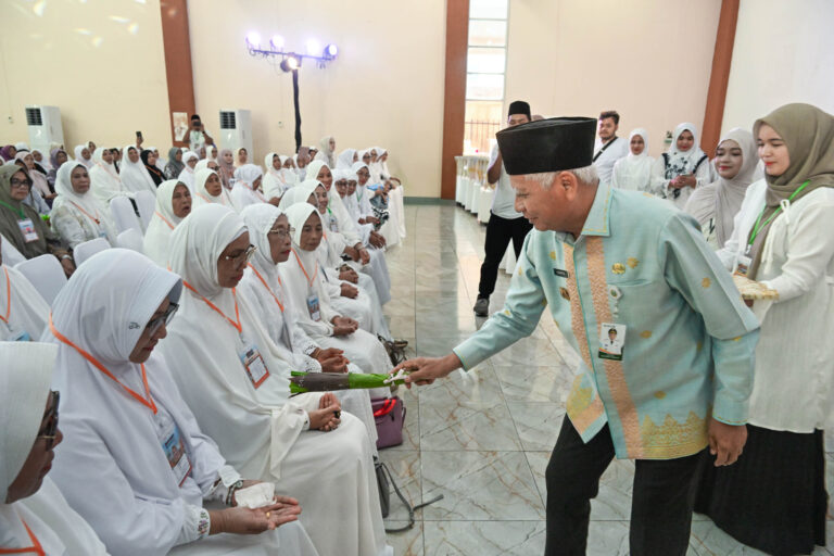 Manasik Haji Akbar Bank Sumut Diikuti 1.661 Jemaah, Wagub Surya Tekankan Kesiapan Fisik dan Spiritual