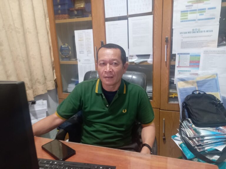406 Siswa SMAN 15 Medan Terima SKL